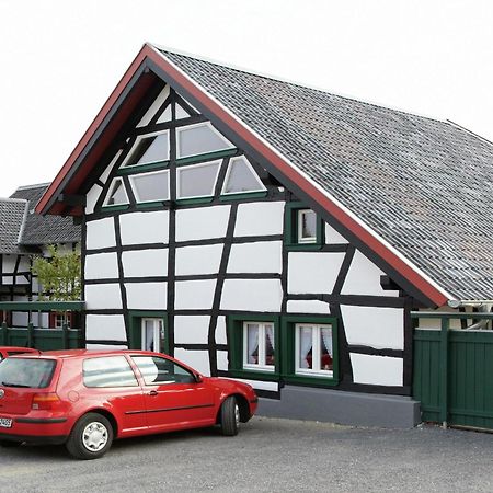 Nostalgic Apartment In The Eifel Region Schleiden Extérieur photo